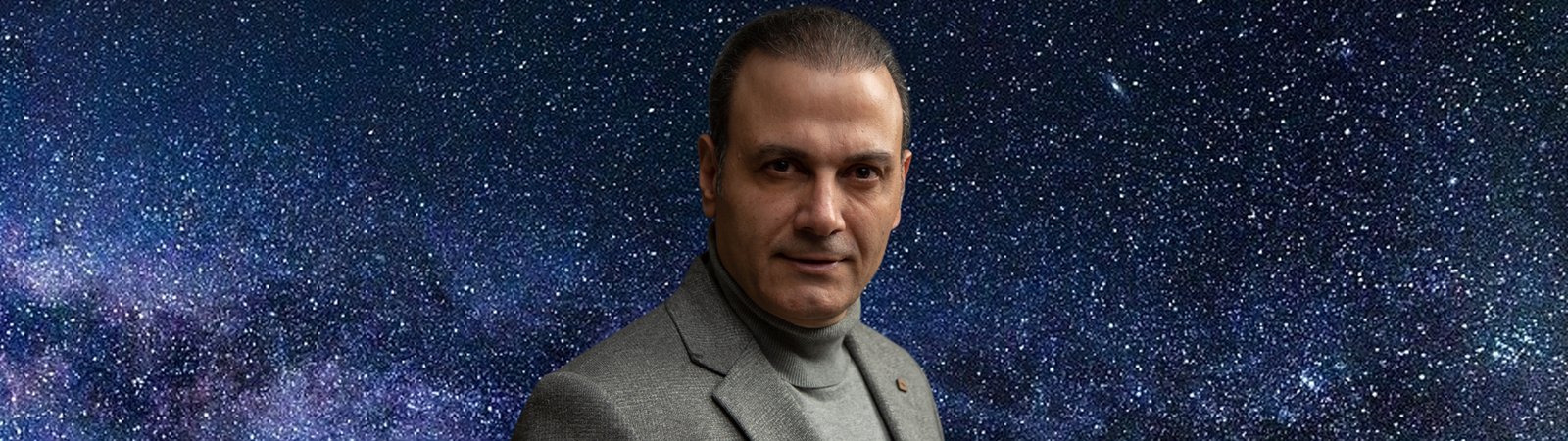 İranlı santçı ali rıza ghorbani İstanbul 4 uluslararası halk müzikleri festivalinde 4 ekimde akmde