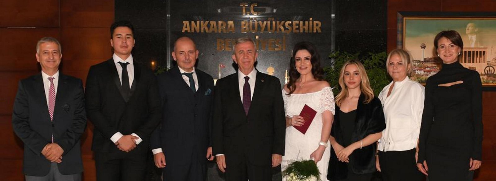 Banu noyan & tulga aktaç sürpriz nikah (4)