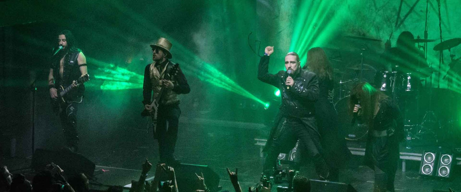 Therion ve Pilgrimage, 14 Ocak'ta KüçükÇiftlik Park'ta sahne alacak