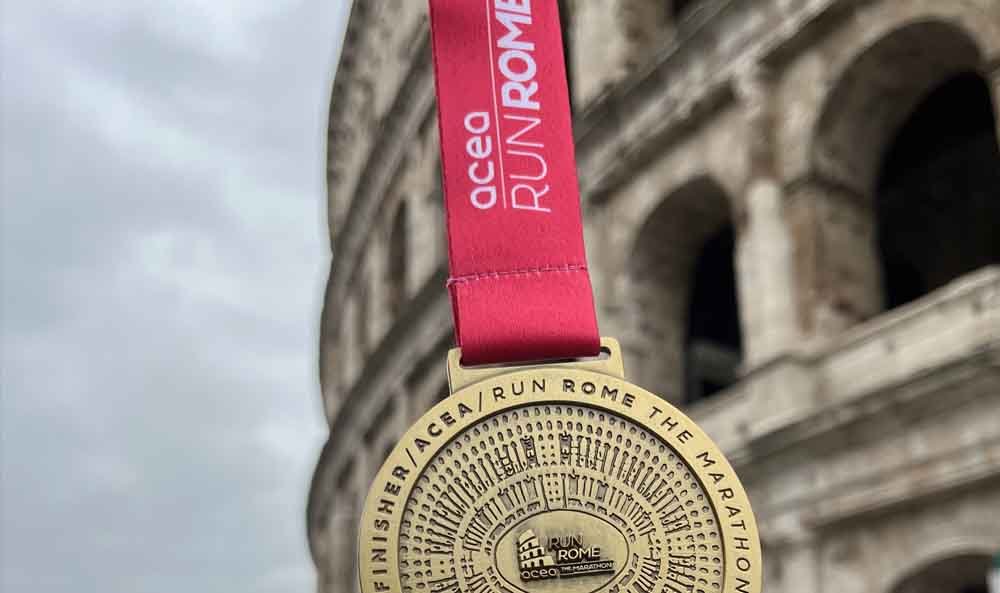 Eker I Run” birincileri Roma Maratonu’nda afetzedeler için koştu (1)