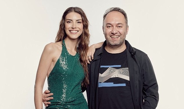 Deniz baysal yurtcu konserlerde kizlar esime ciglik atmasa sikinti olur 4286.jpg