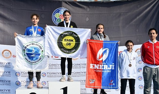 Gemlik belediyespor ankara dan madalya ile dondu 5666.jpg