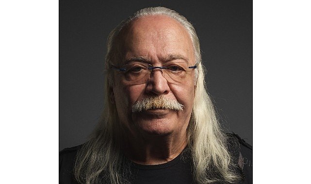 Murat beser ile yuz yuze nin konugu muzigin yasayan tarihi cahit berkay 4337.jpg