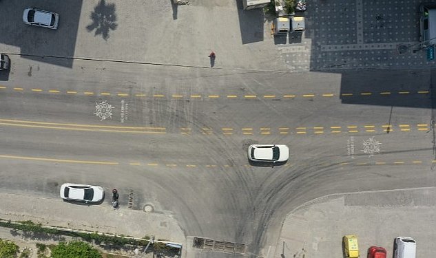 Aydin buyuksehir belediyesi kent ici trafigi hizlandiran ve surus konforunu artiran calismalara imza atmaya devam ediyor 3502.jpg