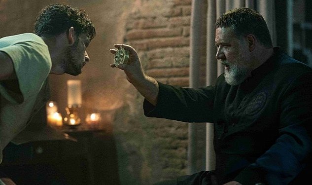Russell crowe u hic boyle gormediniz 9040.jpg