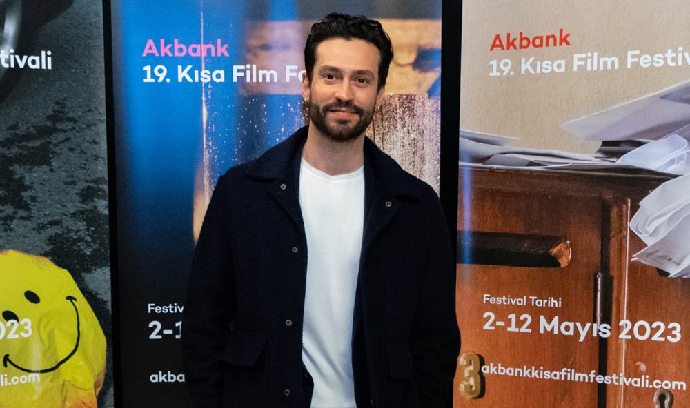 19 Akbank Kısa Film Festivali Yarışma Bölümü Sonuçlar Açıklandı (7) 19 Akbank Kısa Film Festivali Yarışma Bölümü Sonuçlar Açıklandı (7)