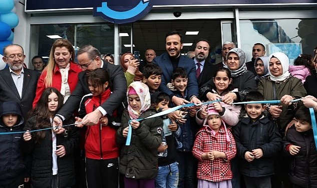 Bagcilar da ihtiyac sahipleri icin sosyal market acildi 1469.jpg
