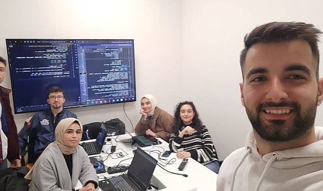 Harran universitesi ogrencilerinin yer aldigi takimdan buyuk basari 1114.jpg