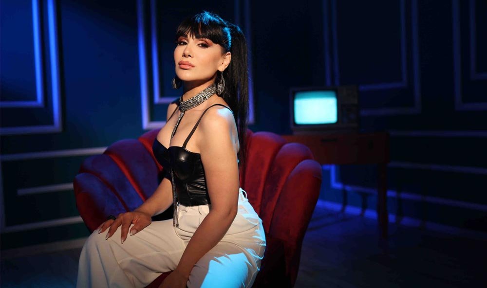 Songül Özdemir ''Uslanmıyor Bu''