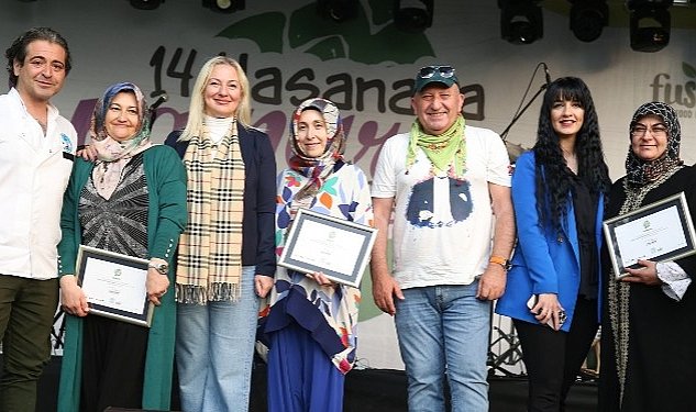 Enginar cennetinde renkli festival 9208.jpg