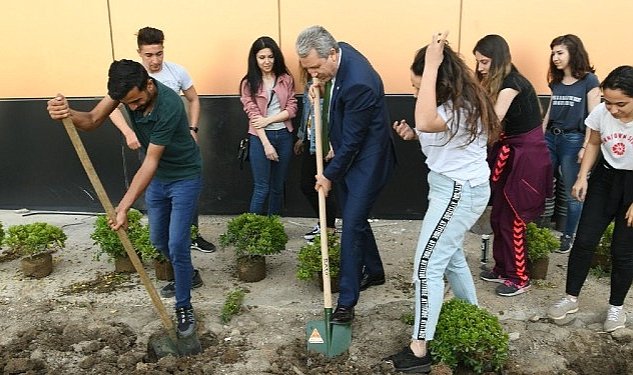 Rektor prof dr budak ege universitesinde sifir atik bilinci bir kulture donustu 3533.jpg