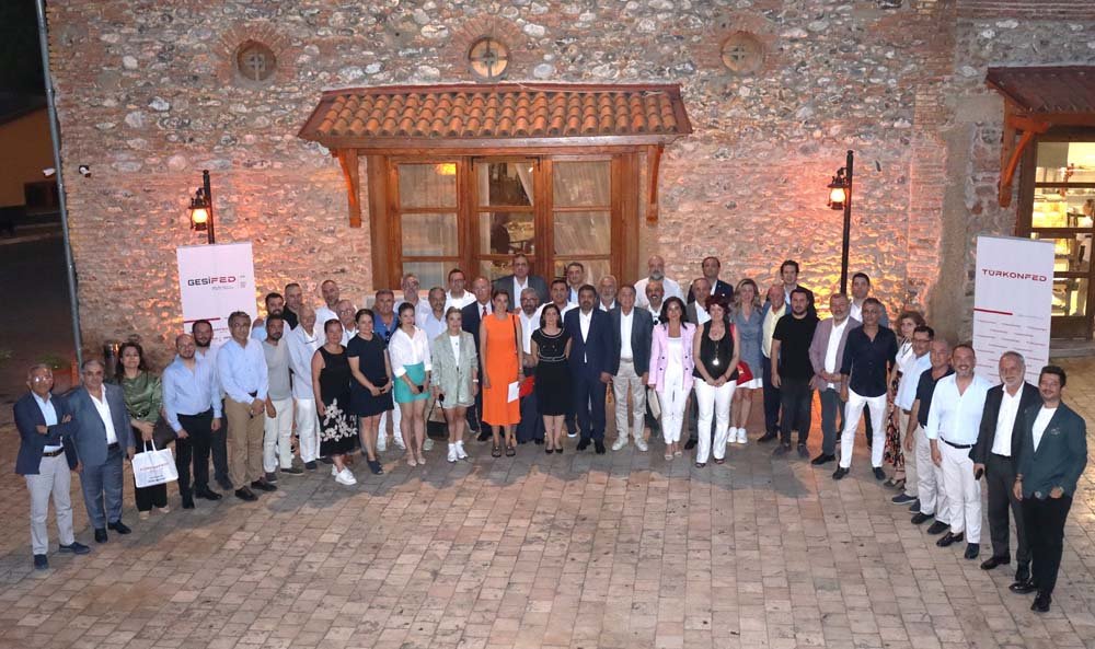 Gençlik Yoksa Gelecek Yok Eğitim ve İstihdam Öncelikli Sorunlarımız (1)