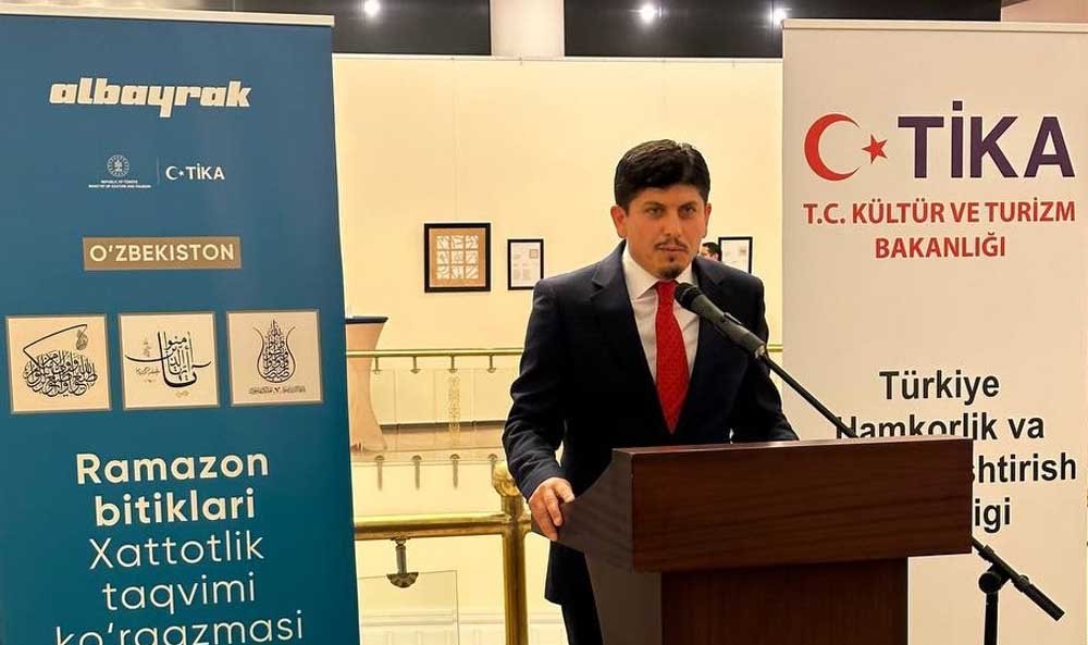 Albayrak Grubu ve TİKA İş Birliğiyle Özbekistan da Hat Eserleri Sergisi (8)