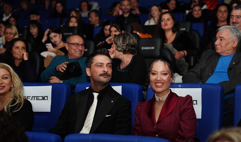 Son Akşam Yemeği Filminin Almanya Galasında Büyük Coşku (1)