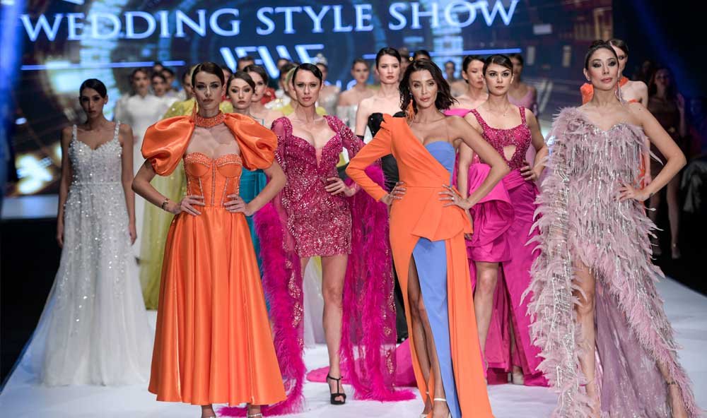 If Wedding Fashion İzmir Moda Tutkunları Ve Ünlü Modeller Bir Araya Geldi (2)