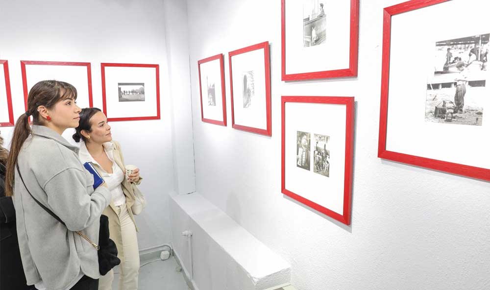 Baha Gelenbevi Ve Seyit Ali Ak ın Eserleri Nilüfer Belediyesi Fotoğraf Müzesi Nde Sergileniyor (5)