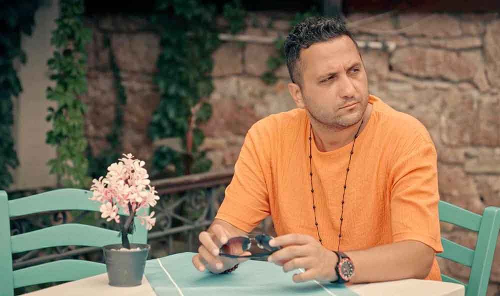 Müzik Dünyasının Yükselen İsmi Özkan Yavaş'tan Yeni Şarkı Söyle (1)