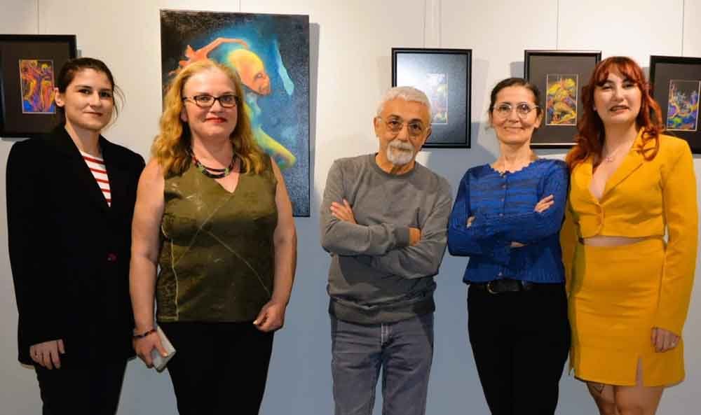 Atila Aktürk’ün “yankılar” Sergisi Evrim Sanat Galerisi’nde!