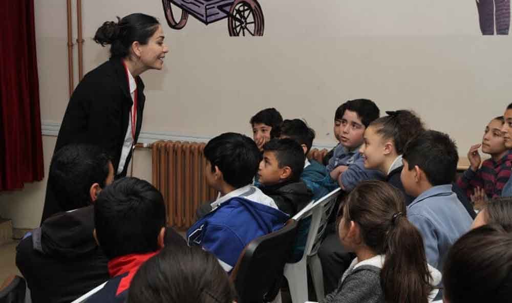 Seyev Cumhuriyetin Çocukları Projesi Ile Yabancı Dil Eğitimine Yeni Bir Bakış Açısı