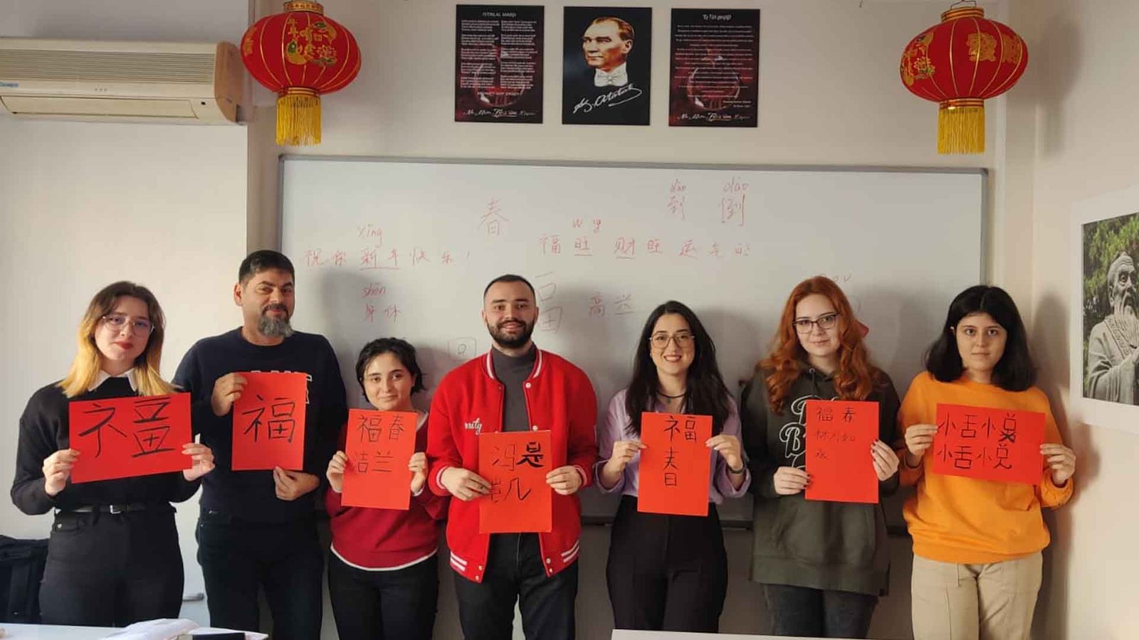 Ejderha Yılı Kutlamaları Türk Sanatçıların Çin Yeni Yılı'na Özel Performansı (2)