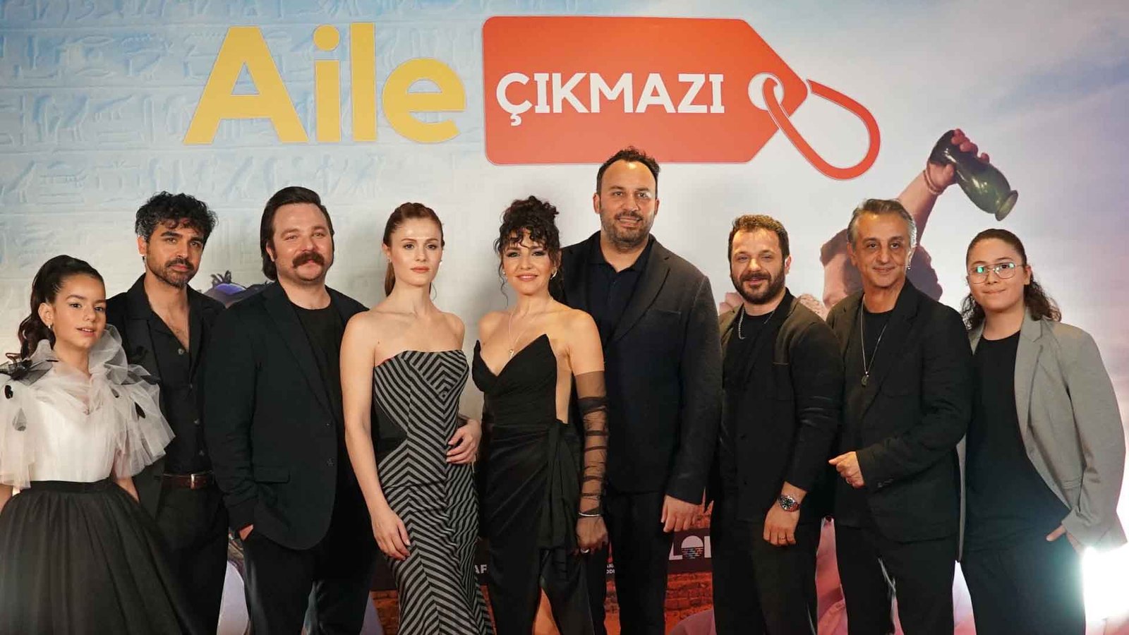 Akc Film'in Yapımcılığını Üstlendiği 'aile Çıkmazı' Filmi, Seyircilerle Özel Bir Galada Buluştu (2)