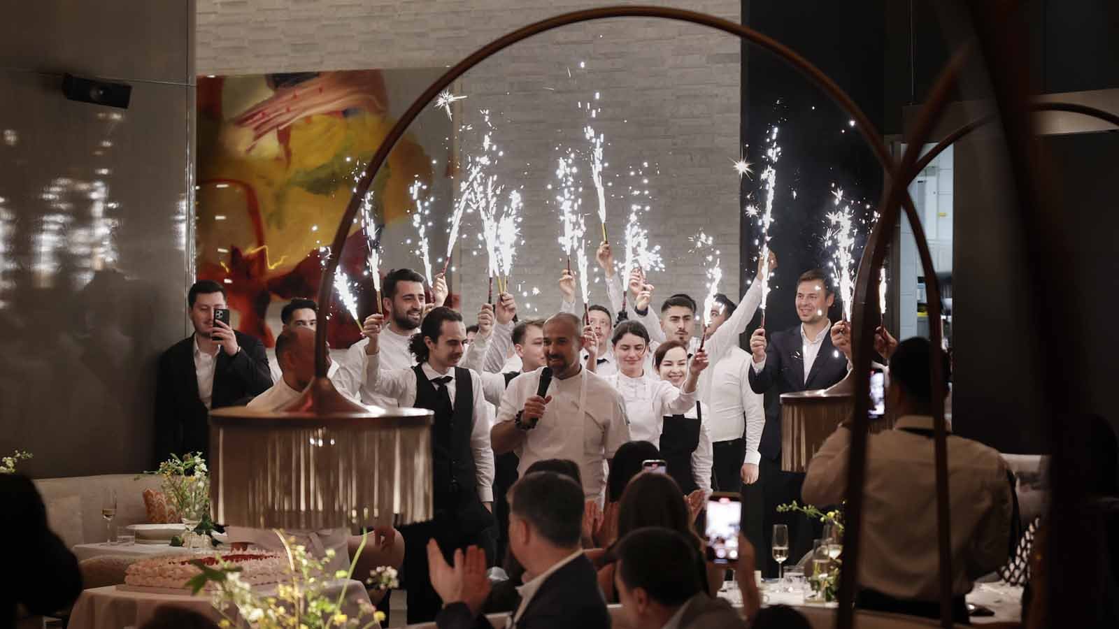 White Rabbit Family'nin İstanbul'daki Yeni Adresi Sakhalin Restoran