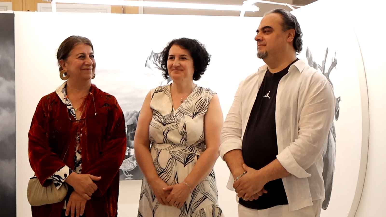 İstanbul’un kalbinde sanatın yazla buluşması “summer art meeting” cvk park bosphorus hotel’de gerçekleşti (11)