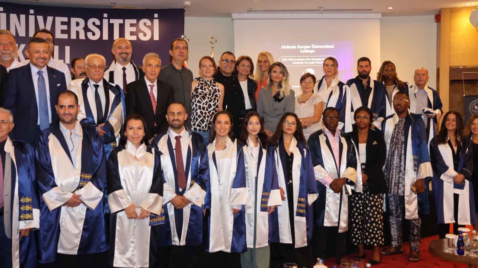 Akdeniz Karpaz Üniversitesi'nde 2025-2026 Akademik Yılı Görkemli Törenle Açıldı