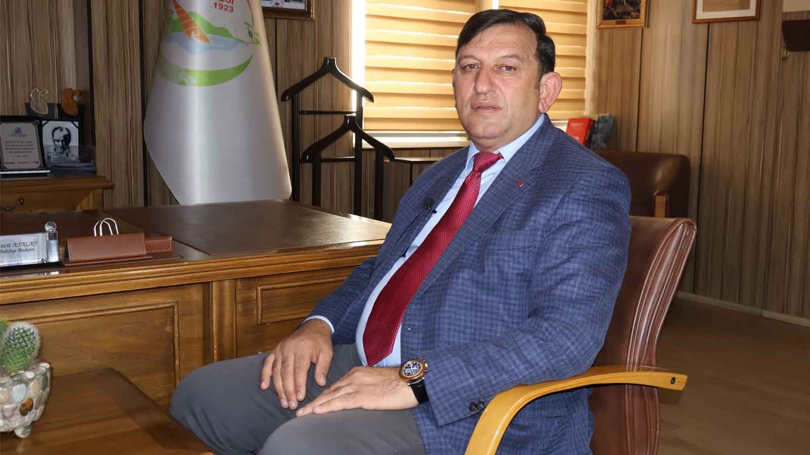 Gökçeada belediye başkanı bülent ecevit atalay kelebeklerin uyuduğu yerdeyim sanat günleri 1 eylül aşkın İle... Özel söyleşi (1)