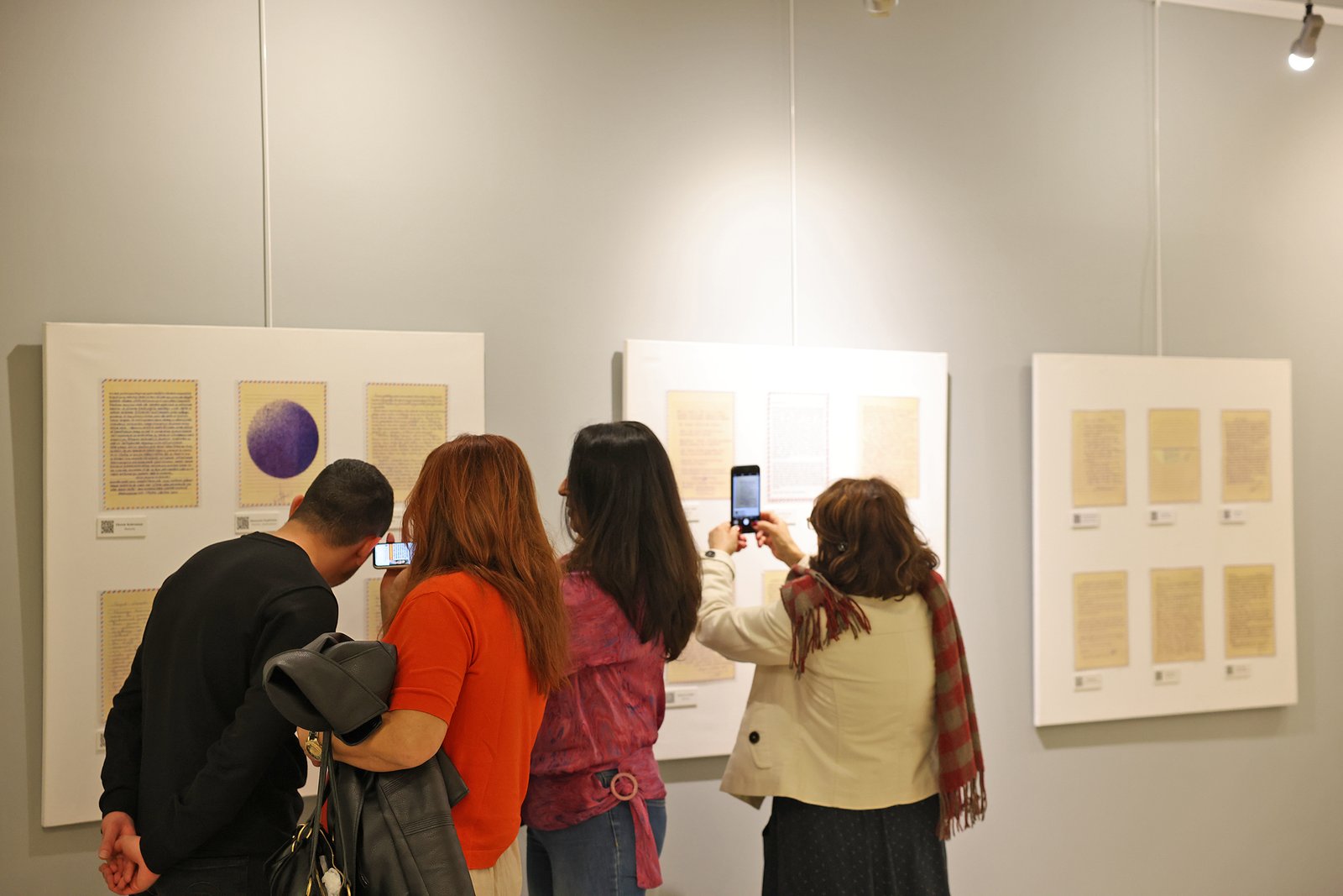 “Konuşan Mektuplar Ustalardan Gençlere Mesajlar” Mektup Proje Sergisi MTSO’da İzleyiciyle Buluştu (3)