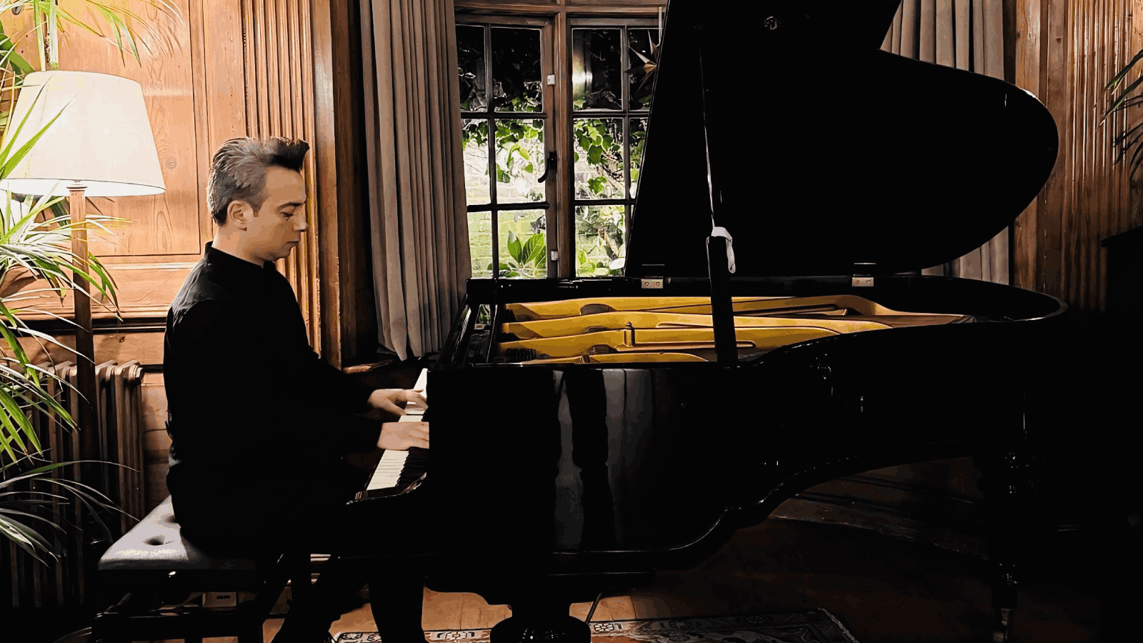 Dengin Ceyhan'ın “Echoes of Anatolia” Projesiyle Küresel Müzik Köprüsü 3 Kıta, 9 Ülke, 10 Konser