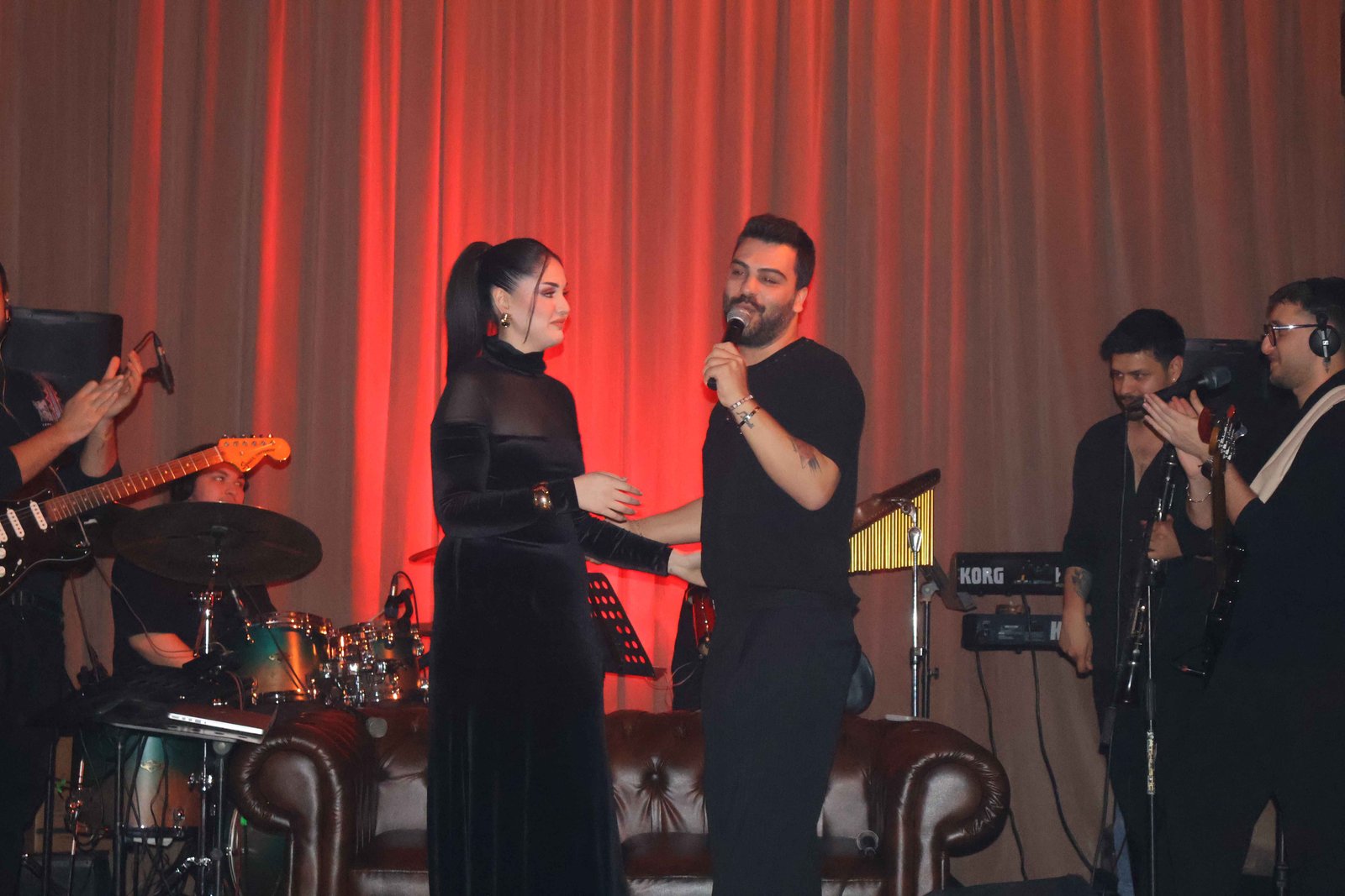 Naz Şenlendirici “Sahibi Yok” - Hüsnü Şenlendirici'nin klarnetiyle ilk single'ını çıkardı!