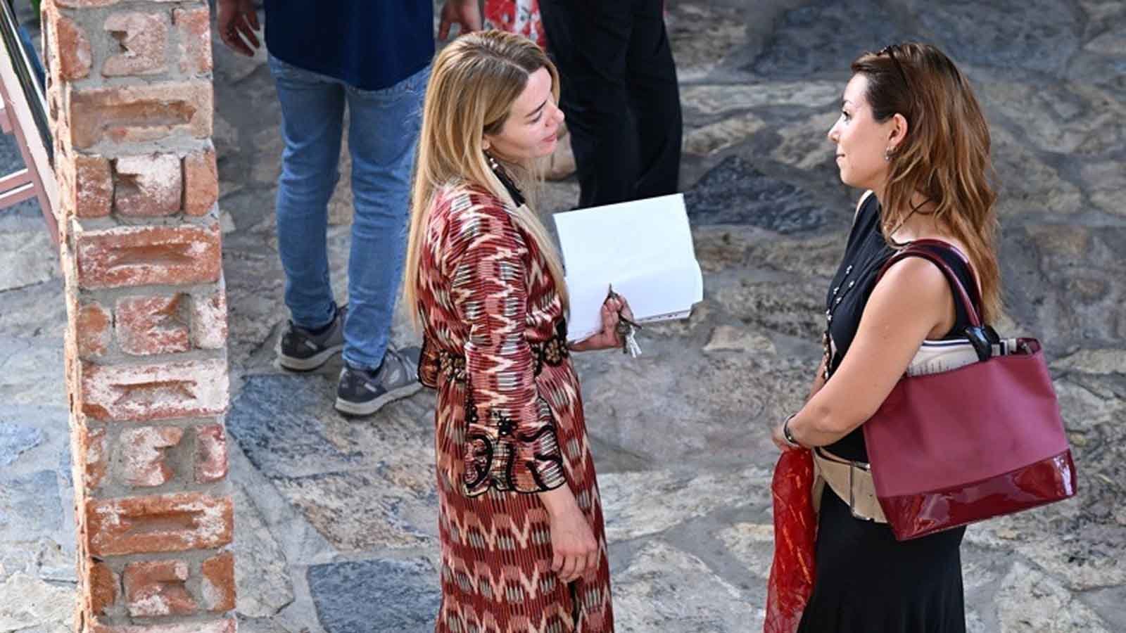 Tahtakuşlar’da 35. Yıl Sanat Buluşması Uluslararası Karma Sergi Açıldı (4)